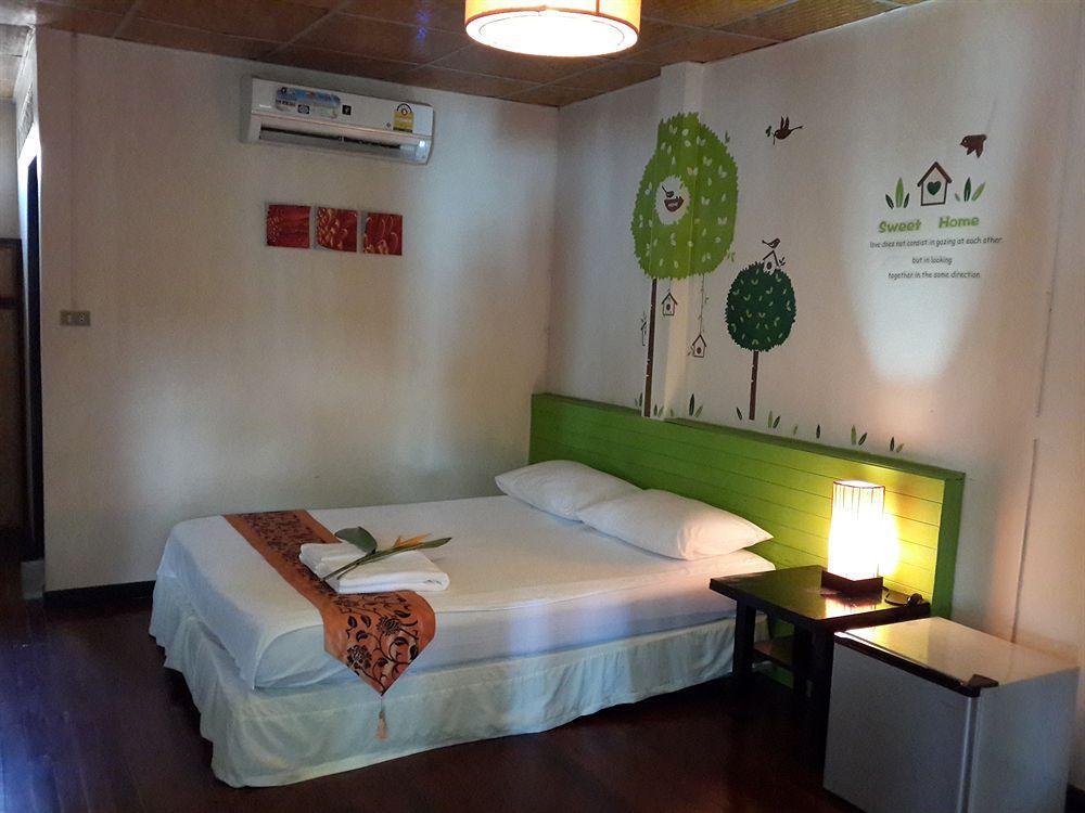 קו סמוי By Beach Resort מראה חיצוני תמונה
